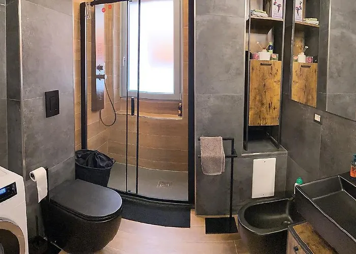 Urban Deluxe